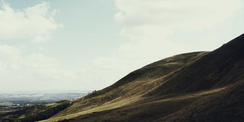 从OPT到H-1B签证的转换策略：美国留学后实现长期居留的专业路径解析